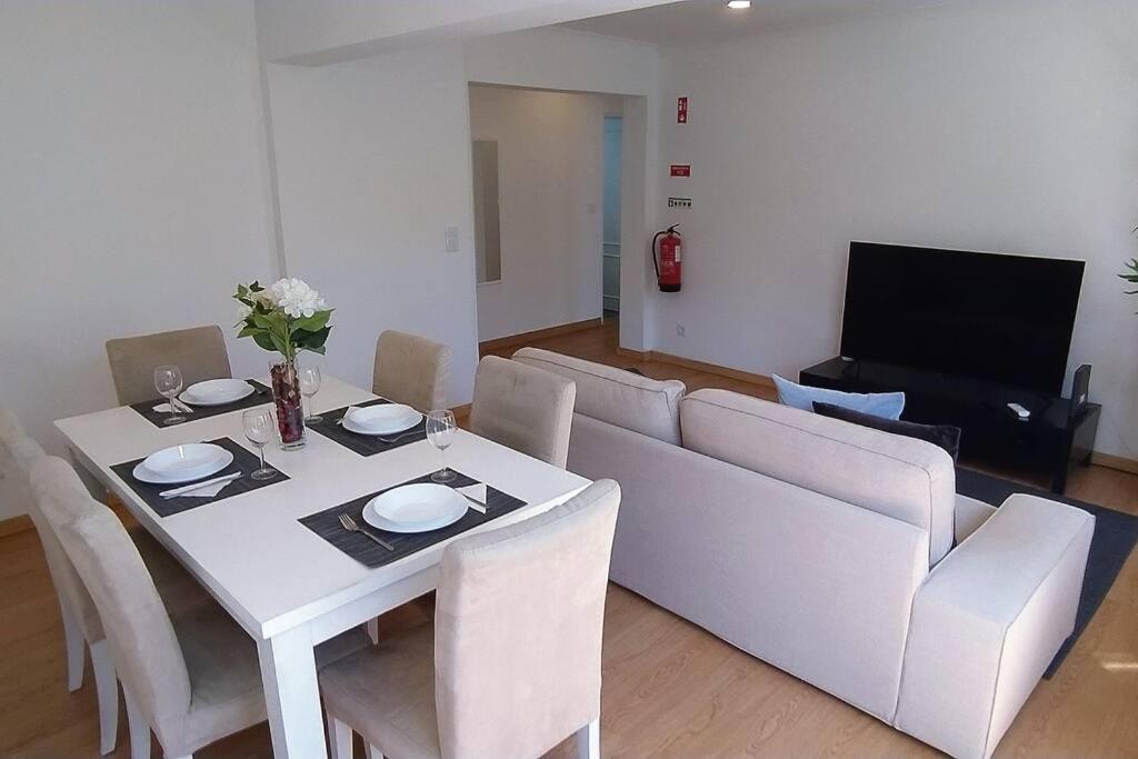 Lisboa/City/Sunny Apar/Metro/Airport/Wifi/Air Cond ภายนอก รูปภาพ